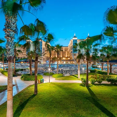 Üdülőközpont Sidera Kirman Premium 5*